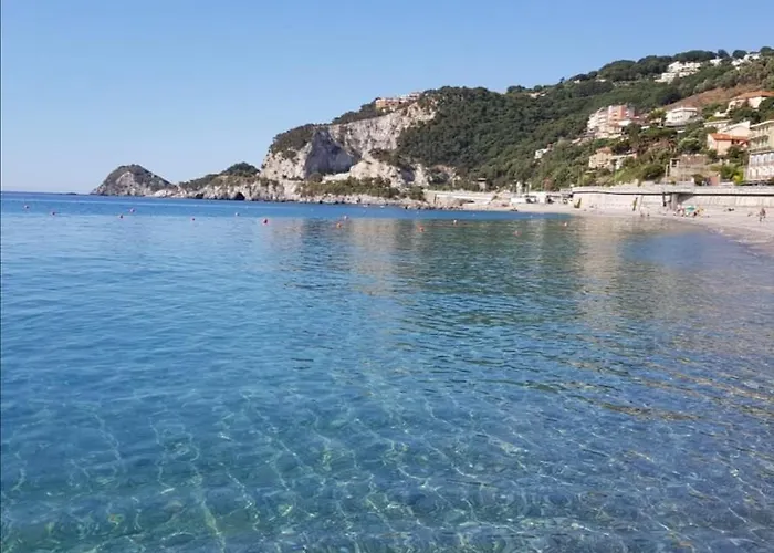 Ca' Sandra Apartamento Vado Ligure
